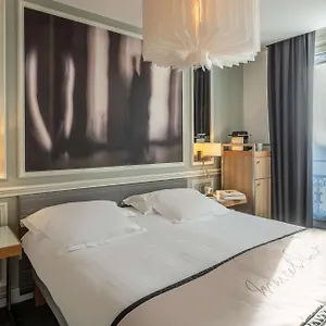 Hotel Western Premier Littéraire Le Swann Parigi