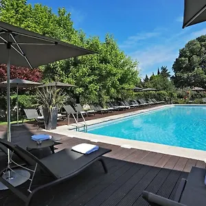 Le Prieure 5* Villeneuve-les-Avignon